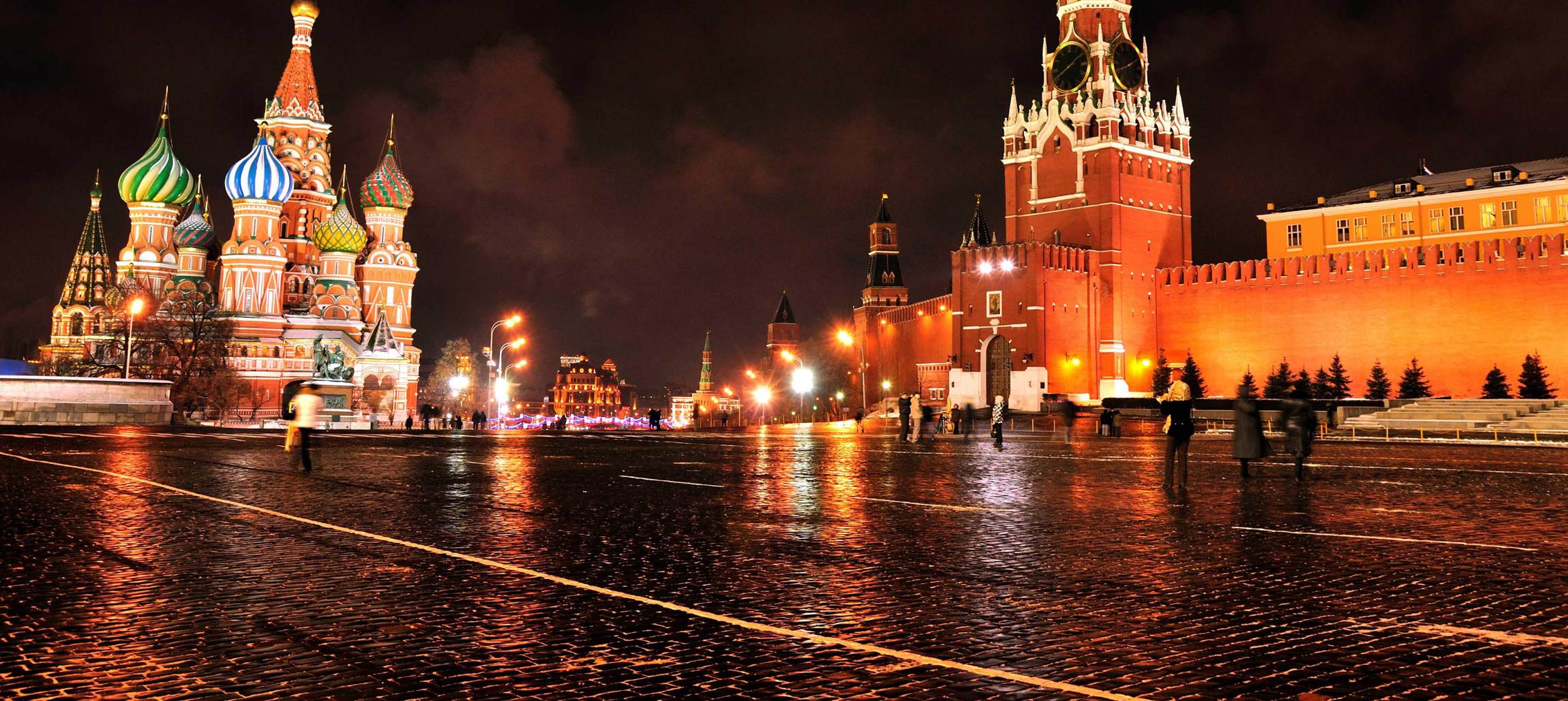 москва фото красной площади вечером